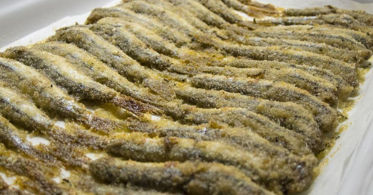 Alici al Forno Gratinate: Ricetta Facile e Veloce